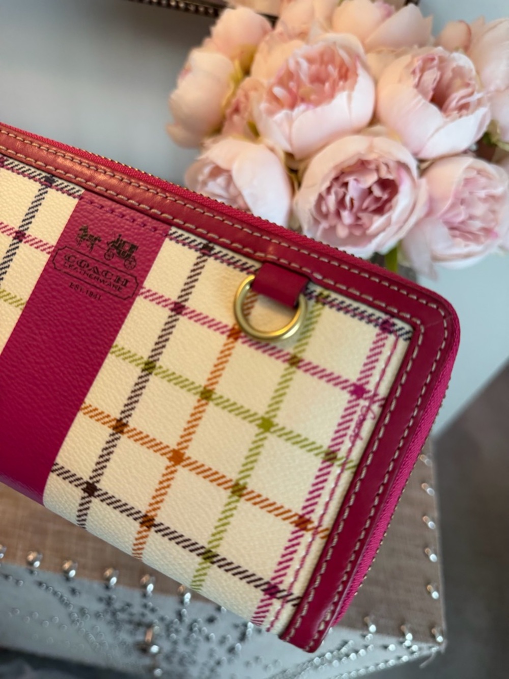 Coach Poppy Pink Plaid Zip-Around Wallet with Multicolor Checked Pattern - Picture 3 of 15